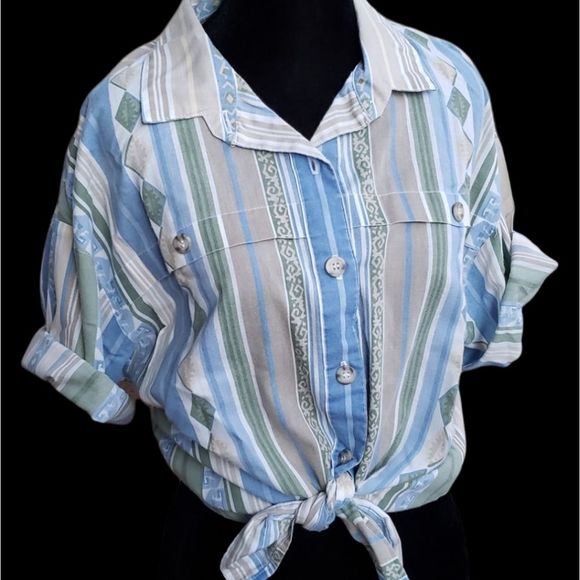 cricket lane Tops - 2 for $25 VINTAGE unique print light blue button down top